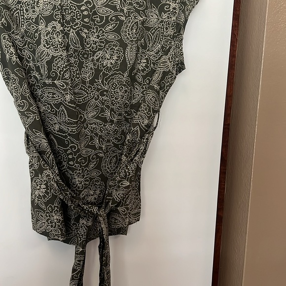 Nice - Picture 4 of 6